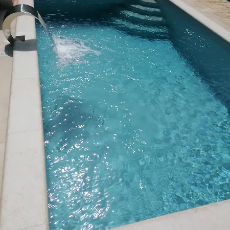 Holiday home Nika Mit Privatem Aussenwhirlpool *